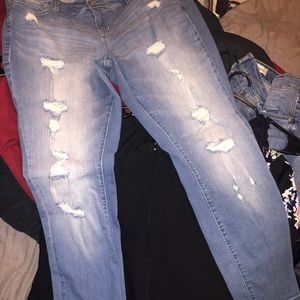 Distressed boyfriend jeans